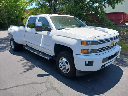 Used 2016 Chevrolet Silverado 3500 LTZ w/ Duramax Plus Package image 2