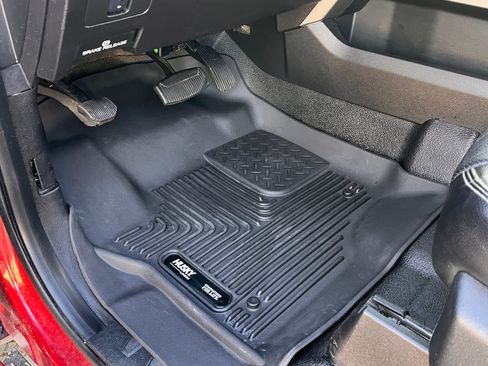 Used 2017 Ford F250 Lariat w/ Lariat Value Package image 18