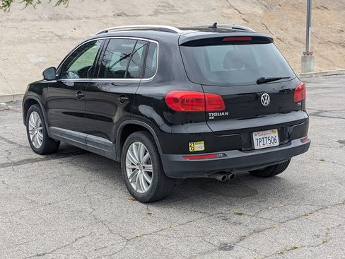 Used 2016 Volkswagen Tiguan SE image 9