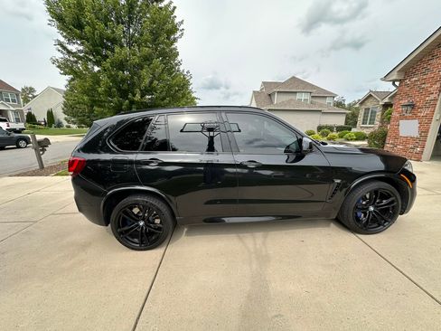 Used 2018 BMW X5 M AWD/4WD image 9