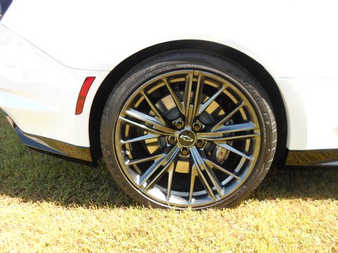 Used 2023 Chevrolet Camaro ZL1 image 14