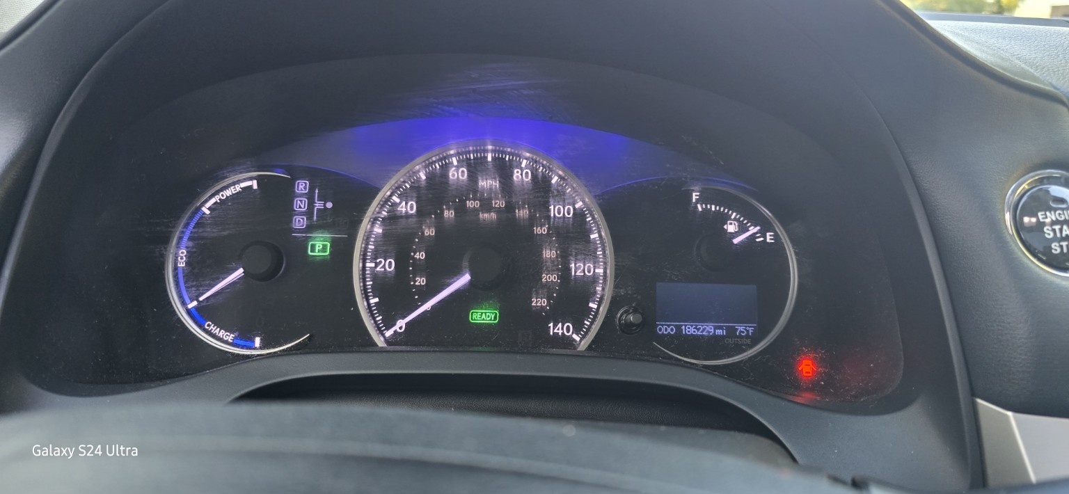 Used 2015 Lexus CT 200h FWD image 4