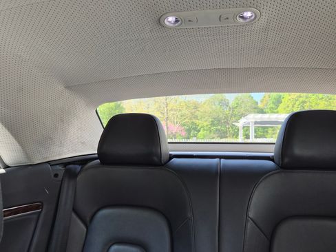 Used 2011 Audi A5 2.0T Premium Plus w/ Premium Plus Pkg AWD/4WD image 11
