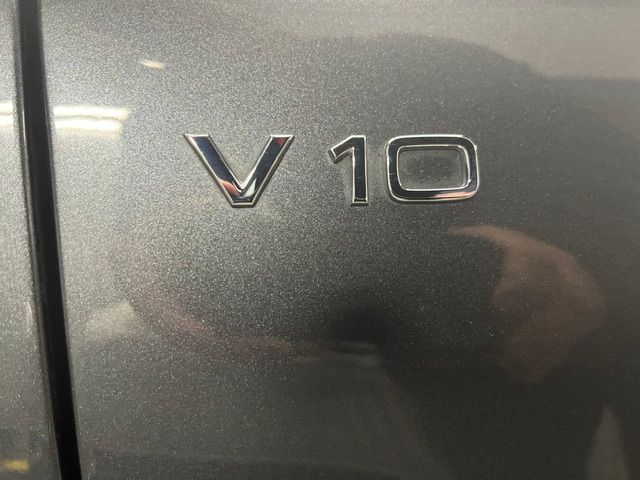 Used 2011 Audi R8 V10 AWD/4WD image 17