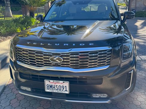 Used 2020 Kia Telluride SX w/ SX Prestige Package image 8