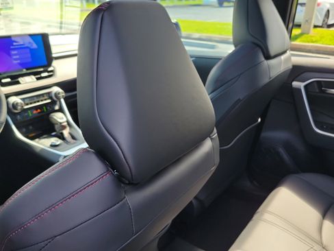 Used 2025 Toyota RAV4 XSE image 15