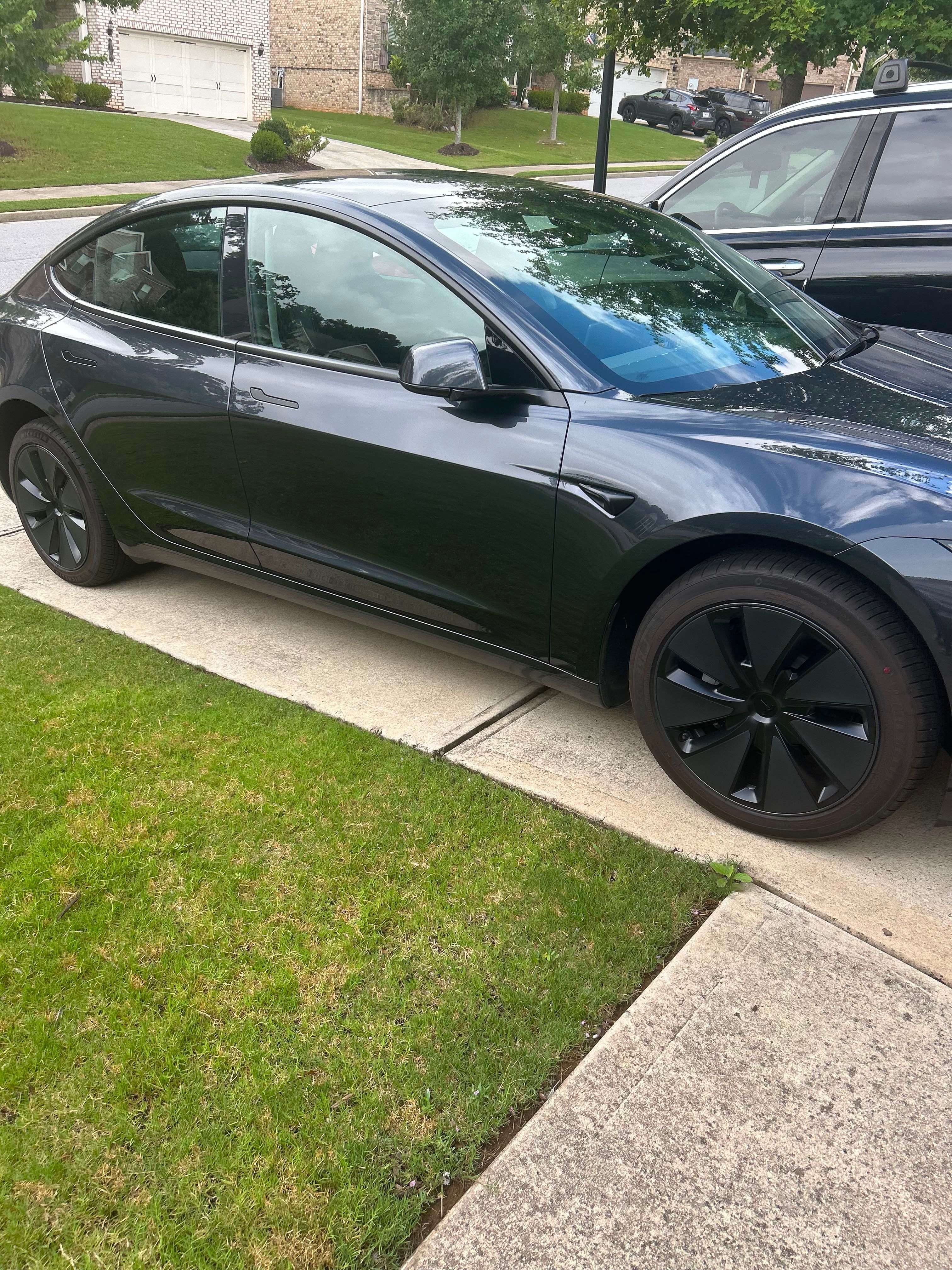 Used 2026 Tesla Model 3 RWD image 2