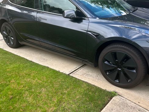 Used 2026 Tesla Model 3 RWD image 2