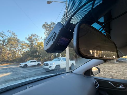 Used 2017 Hyundai Ioniq SEL image 16