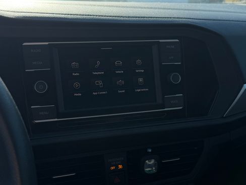 Used 2020 Volkswagen Jetta S w/ Driver Assistance Package image 14