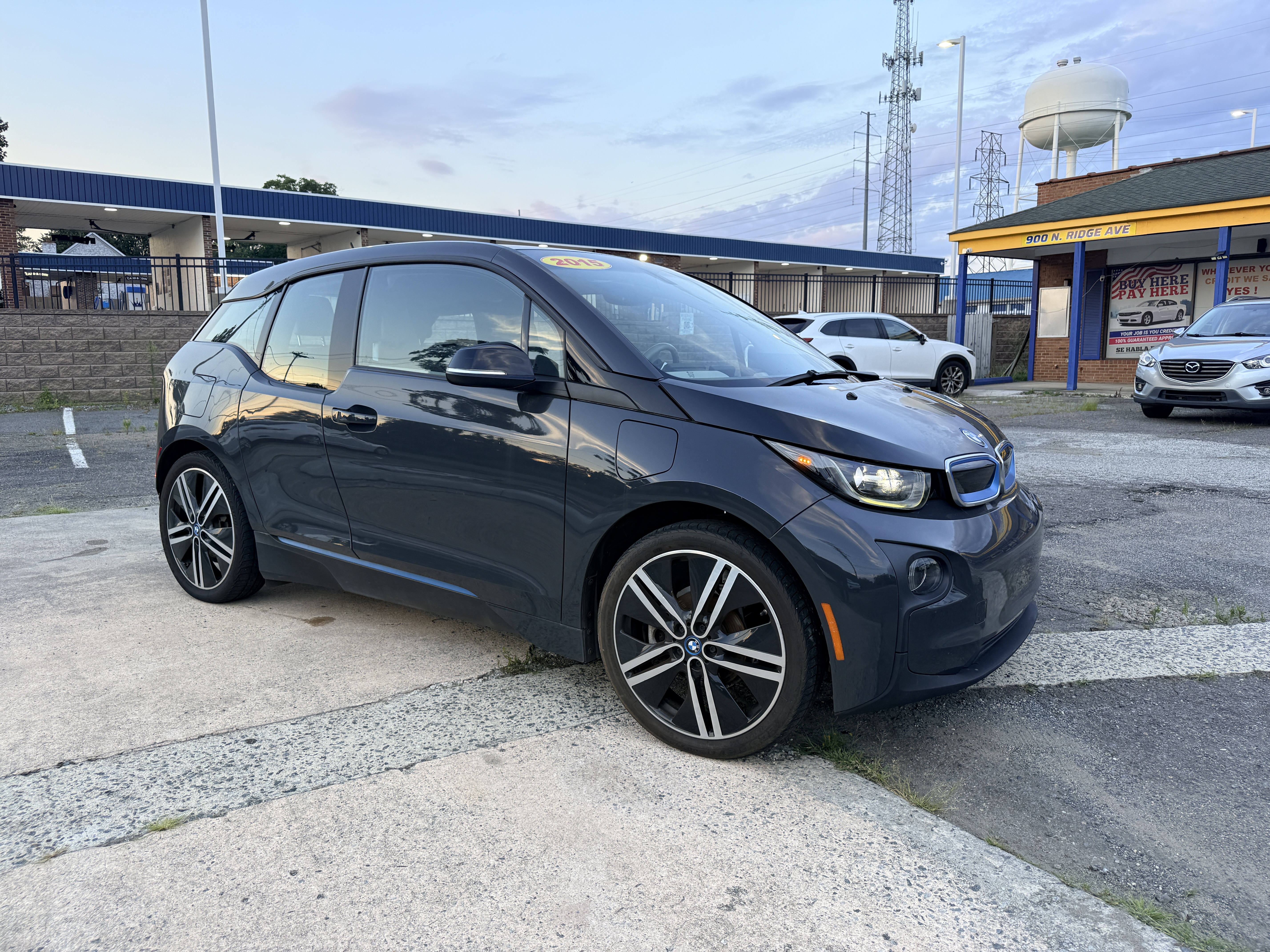 Used 2015 BMW i3 w/ Range Extender RWD image 19
