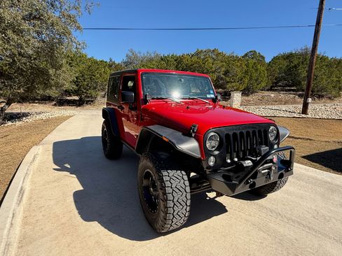 Used 2014 Jeep Wrangler Sport w/ Quick Order Package 24S AWD/4WD image 10