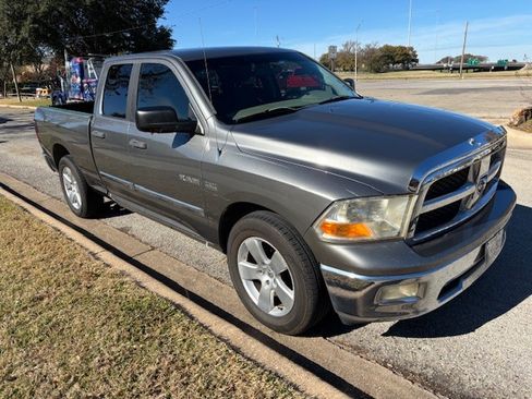Used 2009 Dodge Ram 1500 Truck SLT w/ Popular Equipment Group image 5