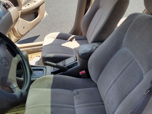 Used 2001 Toyota Camry LE image 14