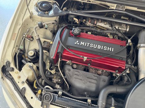 Used 2003 Mitsubishi Lancer Evolution AWD/4WD image 32