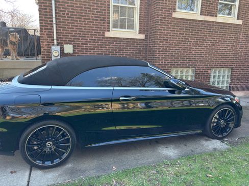 Used 2018 Mercedes-Benz C 300 Cabriolet image 28