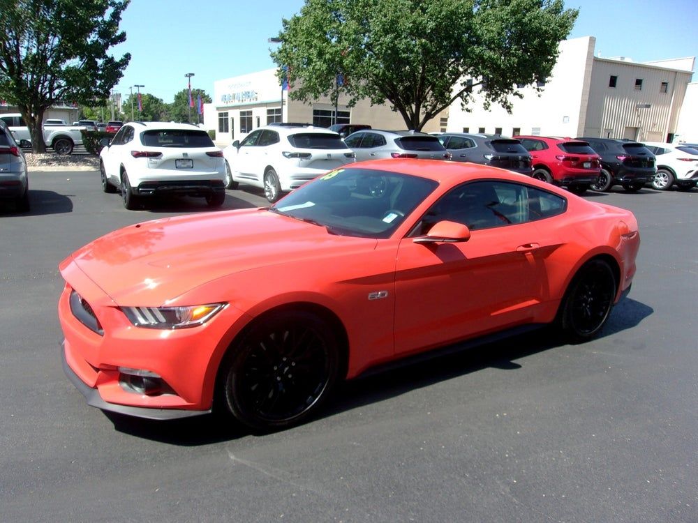Used 2015 Ford Mustang GT Premium w/ GT Performance Package RWD image 1