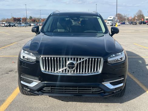 Used 2023 Volvo XC90 B6 Plus w/ Protection Package Premier image 4