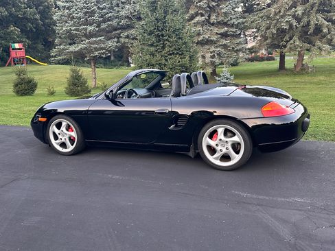 Used 2002 Porsche Boxster S RWD image 9
