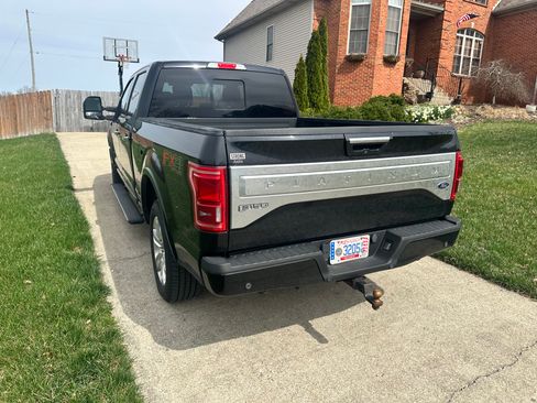 Used 2016 Ford F150 Platinum w/ Technology Package image 8
