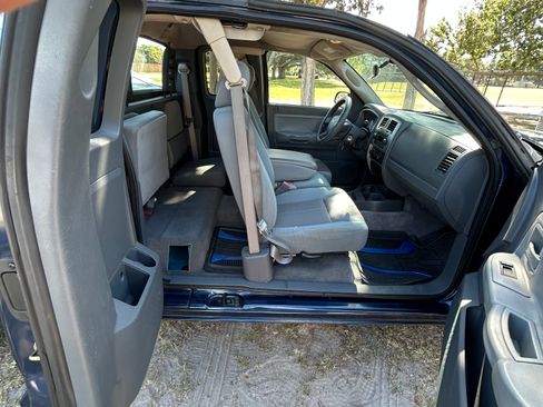 Used 2005 Dodge Dakota SLT RWD image 12