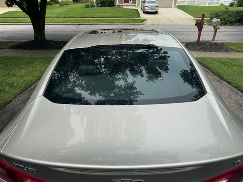 Used 2016 Chevrolet Malibu LT FWD image 6
