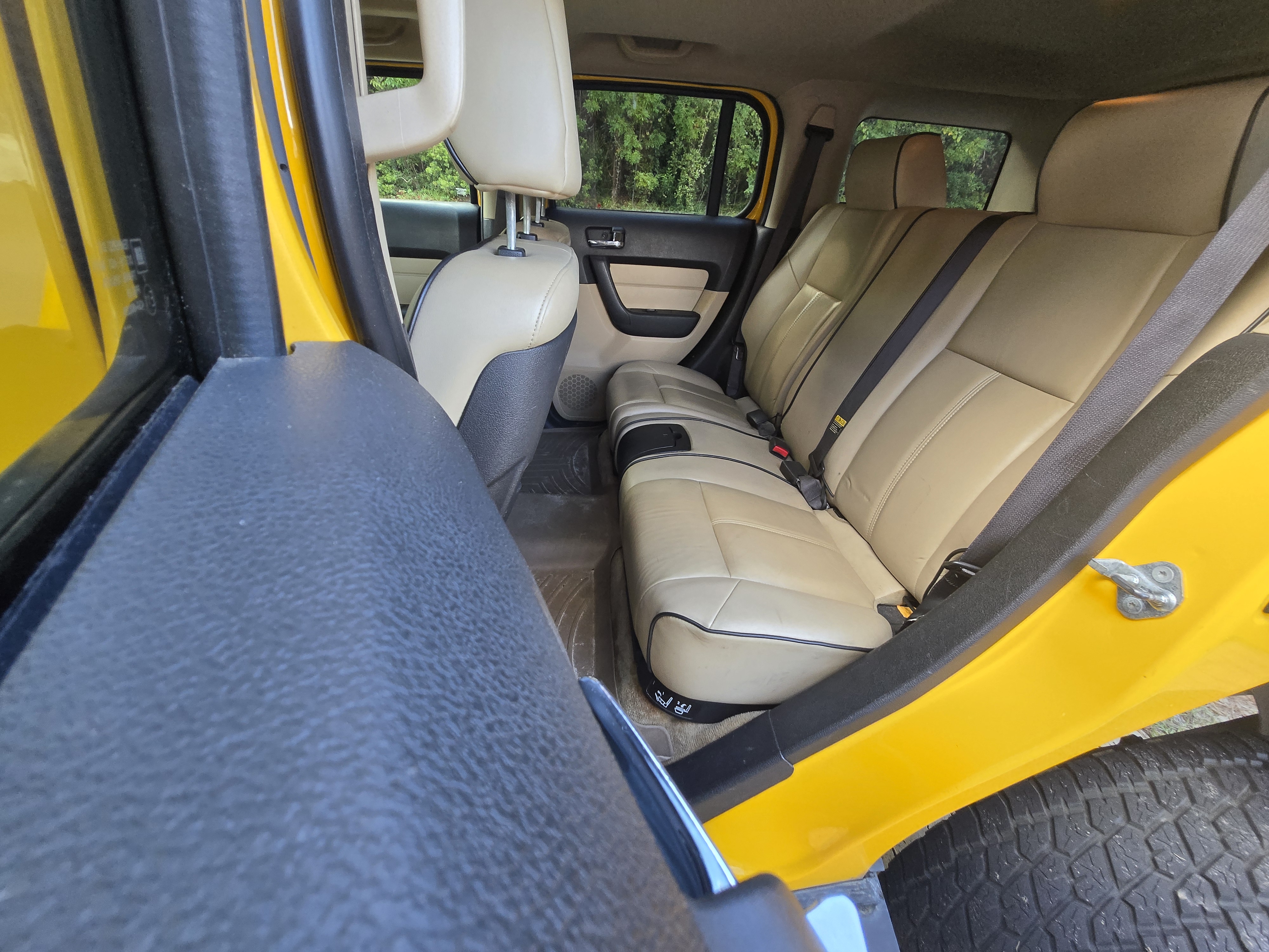Used 2006 HUMMER H3 AWD/4WD image 12