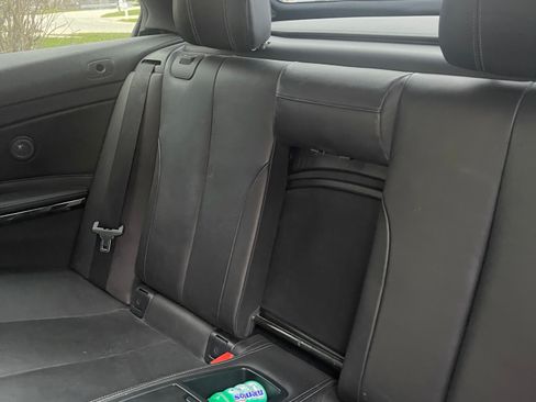 Used 2015 BMW M4 Convertible image 14