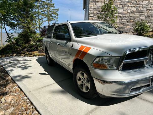 Used 2012 RAM 1500 Classic SLT w/ Remote Start & Security Group image 1