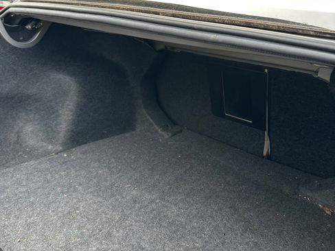 Used 2015 Chrysler 200 Limited w/ Convenience Group image 22