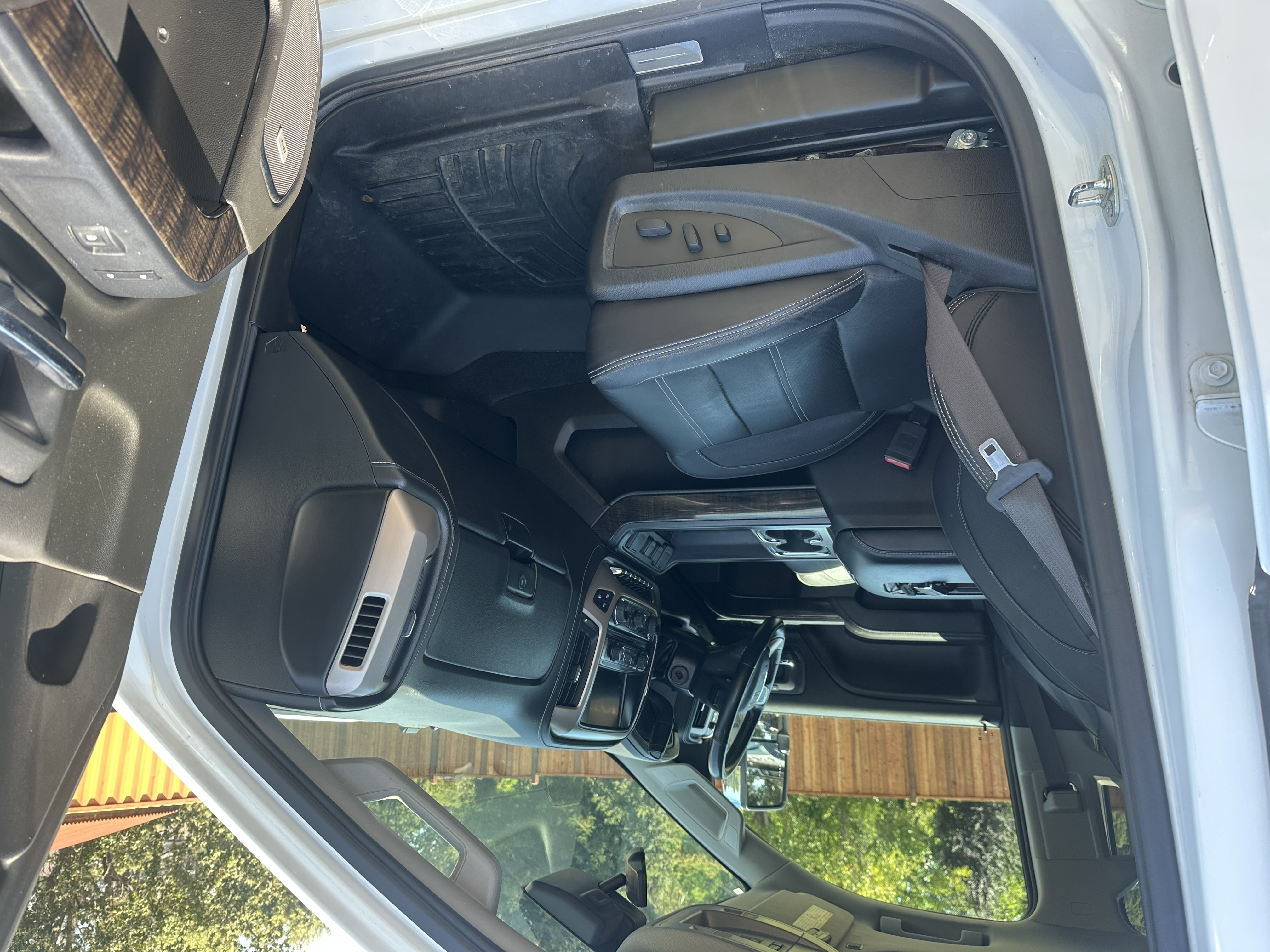 Used 2016 GMC Sierra 3500 Denali w/ Duramax Plus Package AWD/4WD image 16
