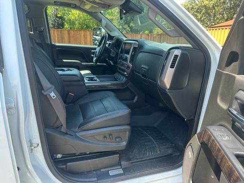 Used 2016 GMC Sierra 3500 Denali w/ Duramax Plus Package AWD/4WD image 16