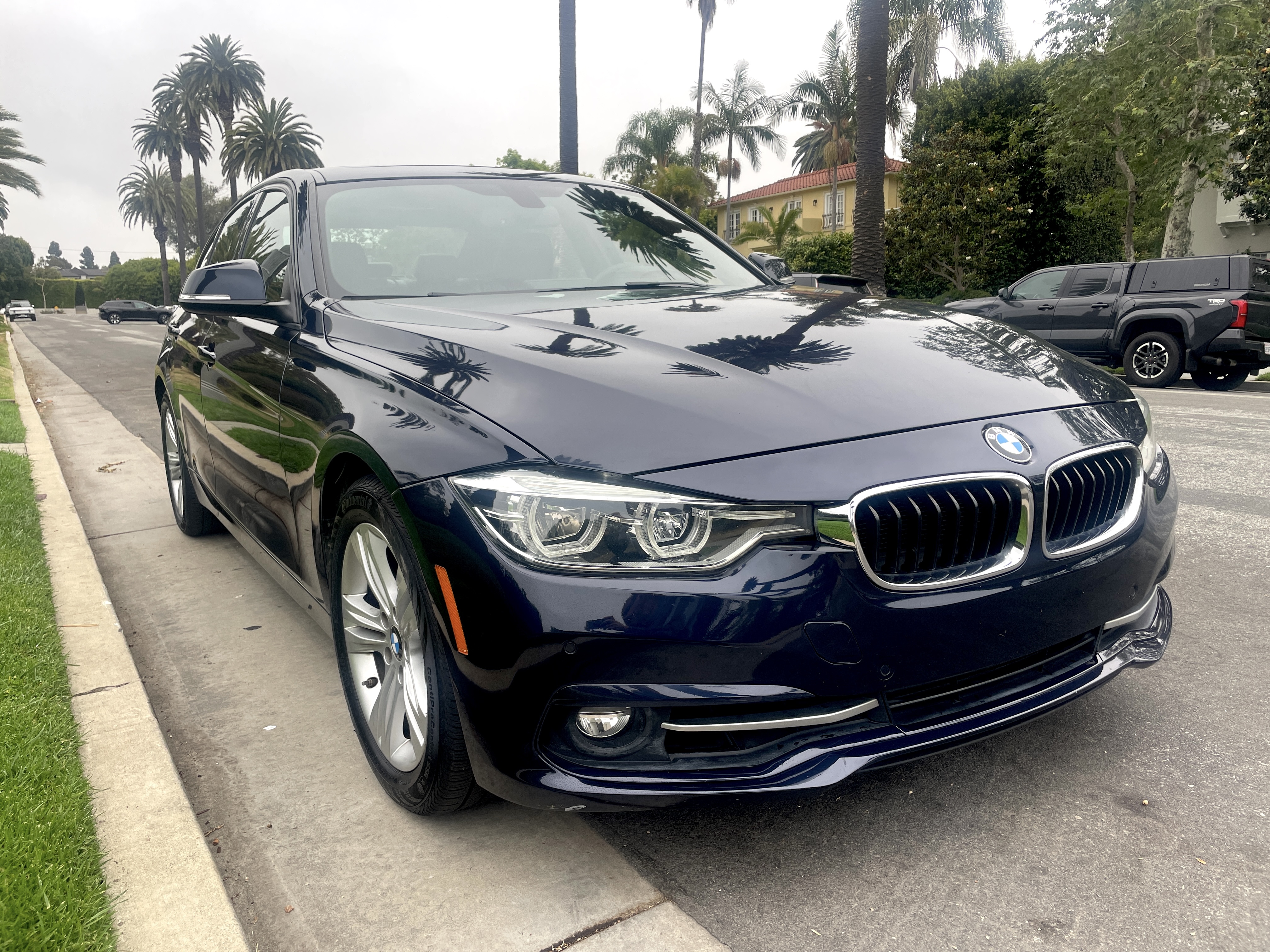 Used 2016 BMW 328i Sedan RWD image 5