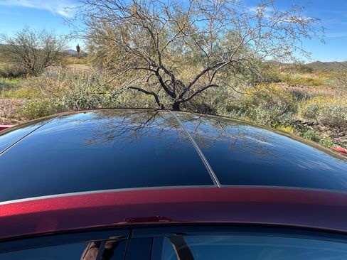 Used 2023 Porsche Panamera 4 Platinum Edition image 8