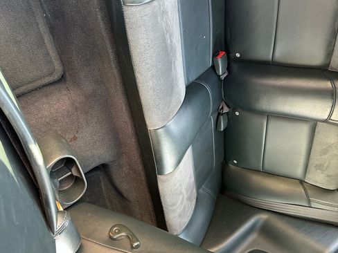 Used 2004 Chrysler Sebring Limited image 11