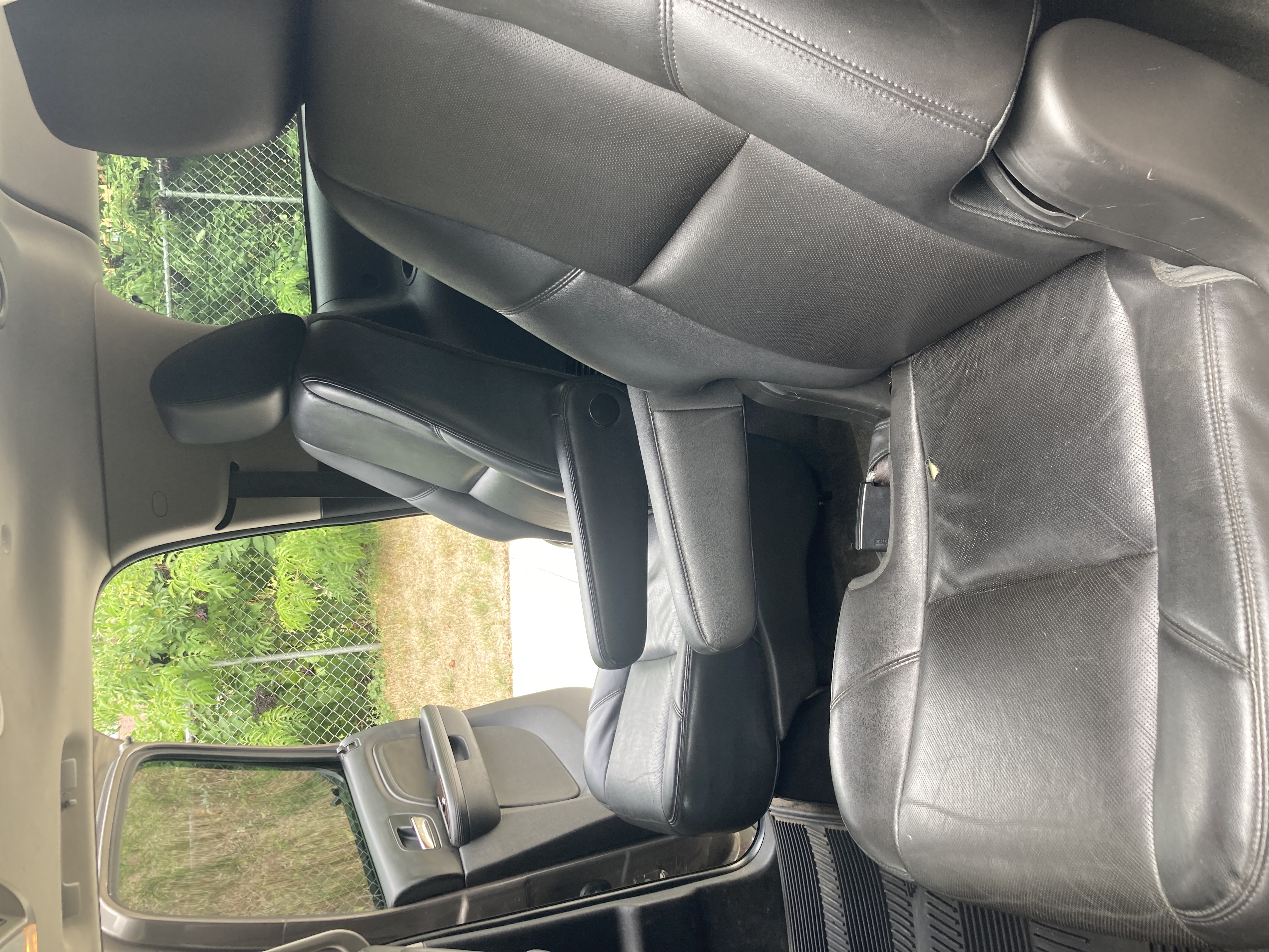 Used 2012 GMC Yukon XL Denali AWD/4WD image 23