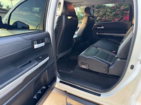 Used 2019 Toyota Tundra Limited image 8