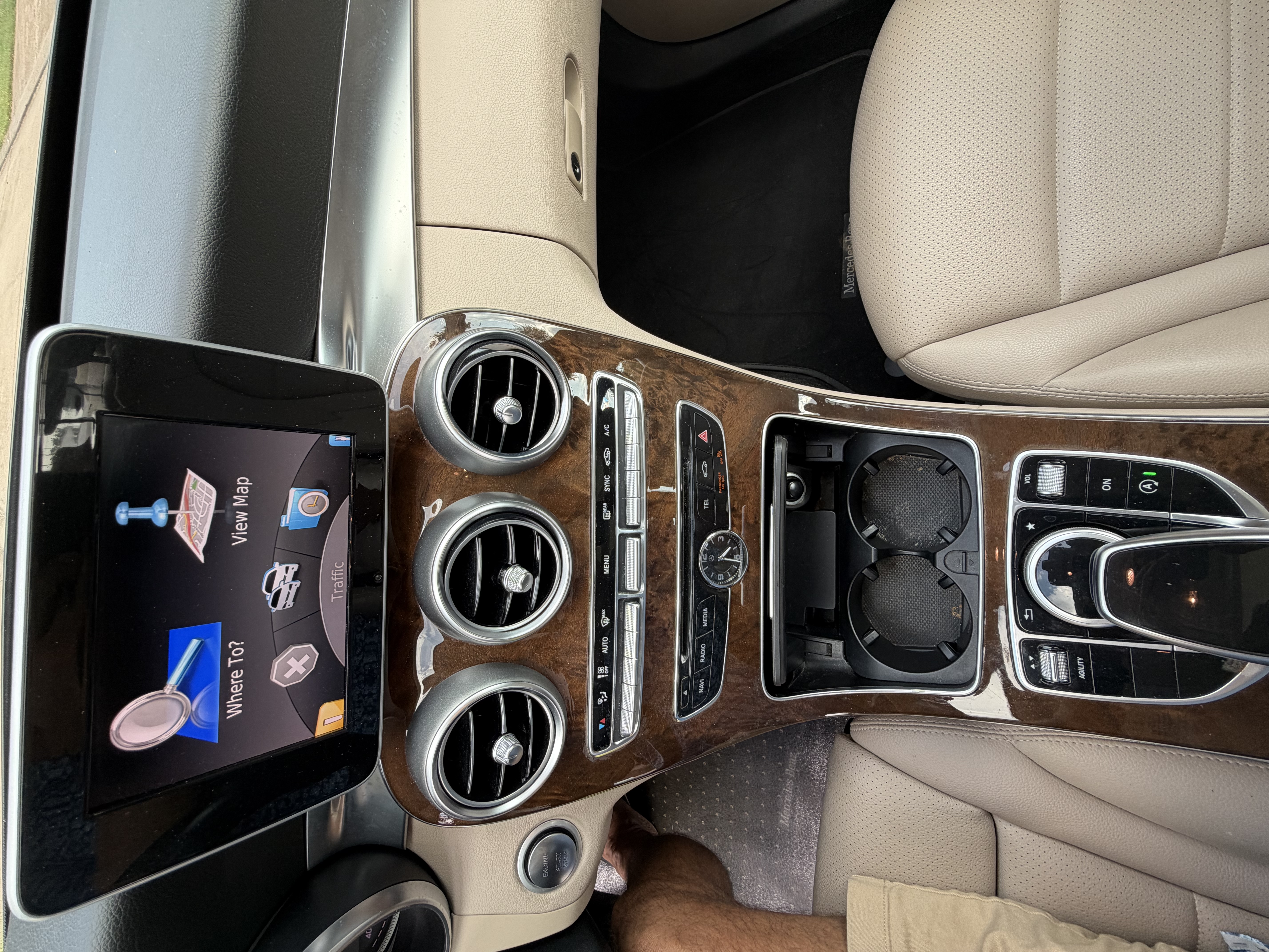 Used 2015 Mercedes-Benz C 300 4MATIC Sedan image 13