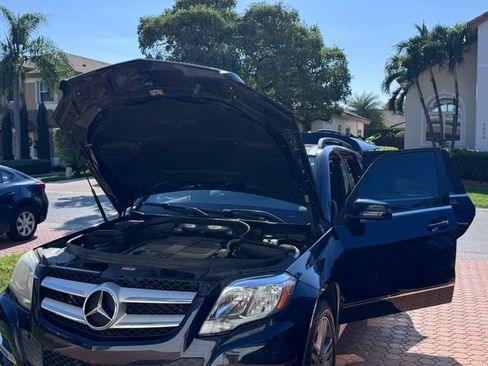 Used 2015 Mercedes-Benz GLK 350 2WD image 18