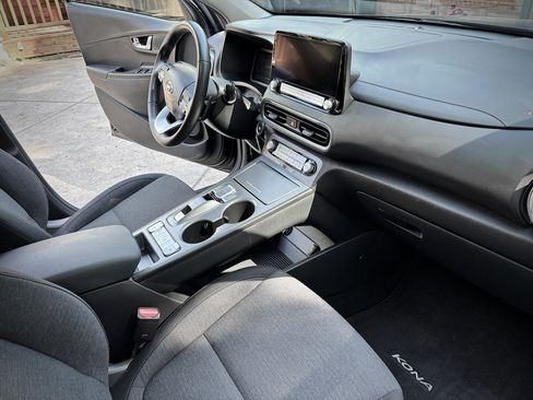 Used 2023 Hyundai Kona SEL w/ Cargo Package image 20