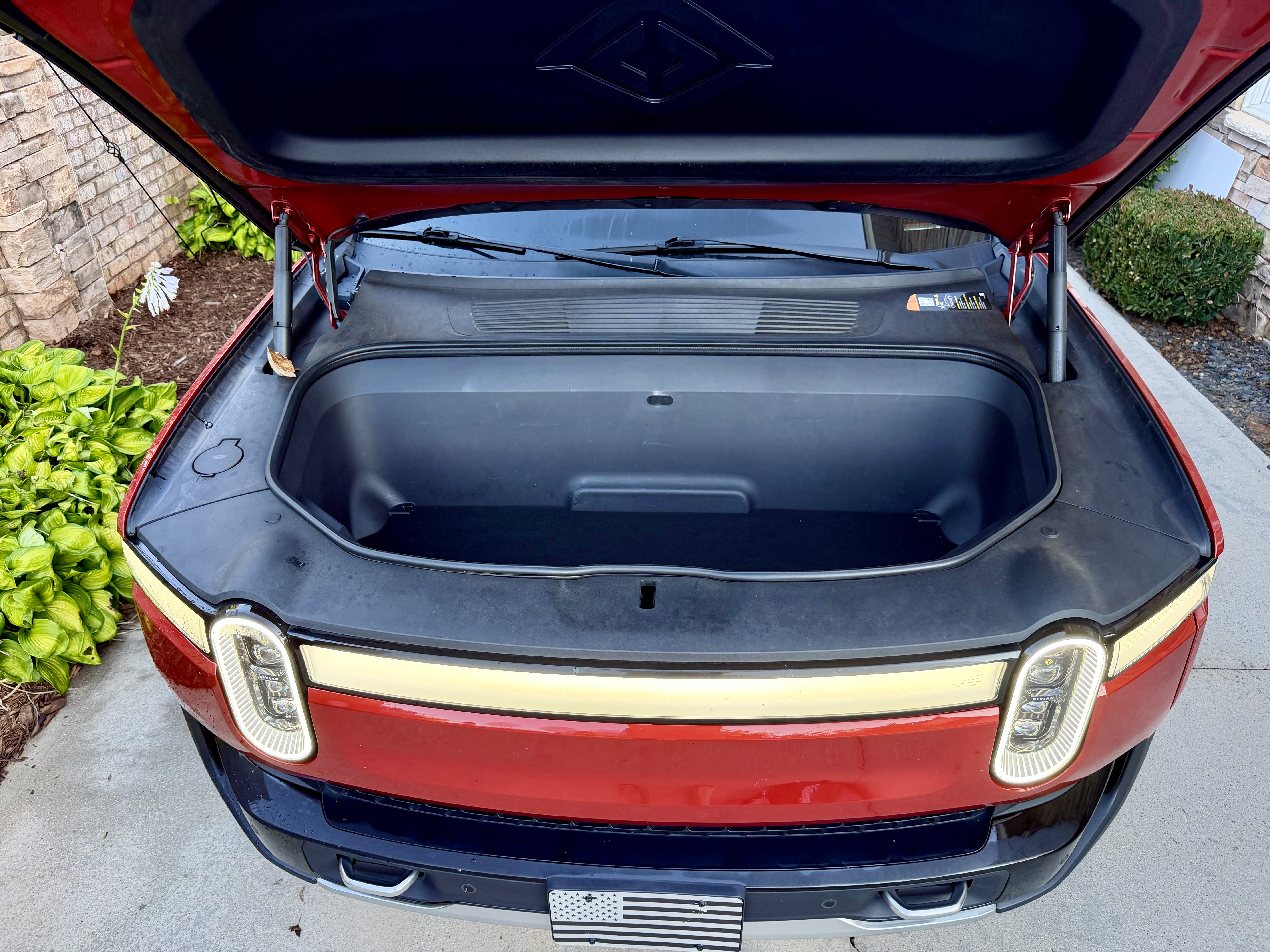 Used 2022 Rivian R1T Adventure AWD/4WD image 16