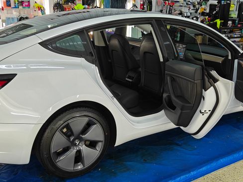 Used 2023 Tesla Model 3 Standard Range image 20