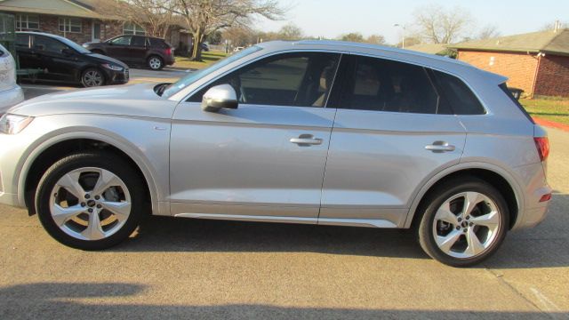 Used 2023 Audi Q5 2.0T Premium Plus AWD/4WD image 5