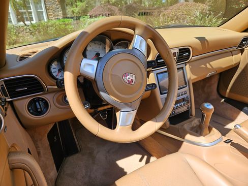 Used 2007 Porsche 911 Carrera S image 10