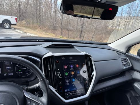 Used 2023 Subaru Ascent Limited w/ Technology Package image 2