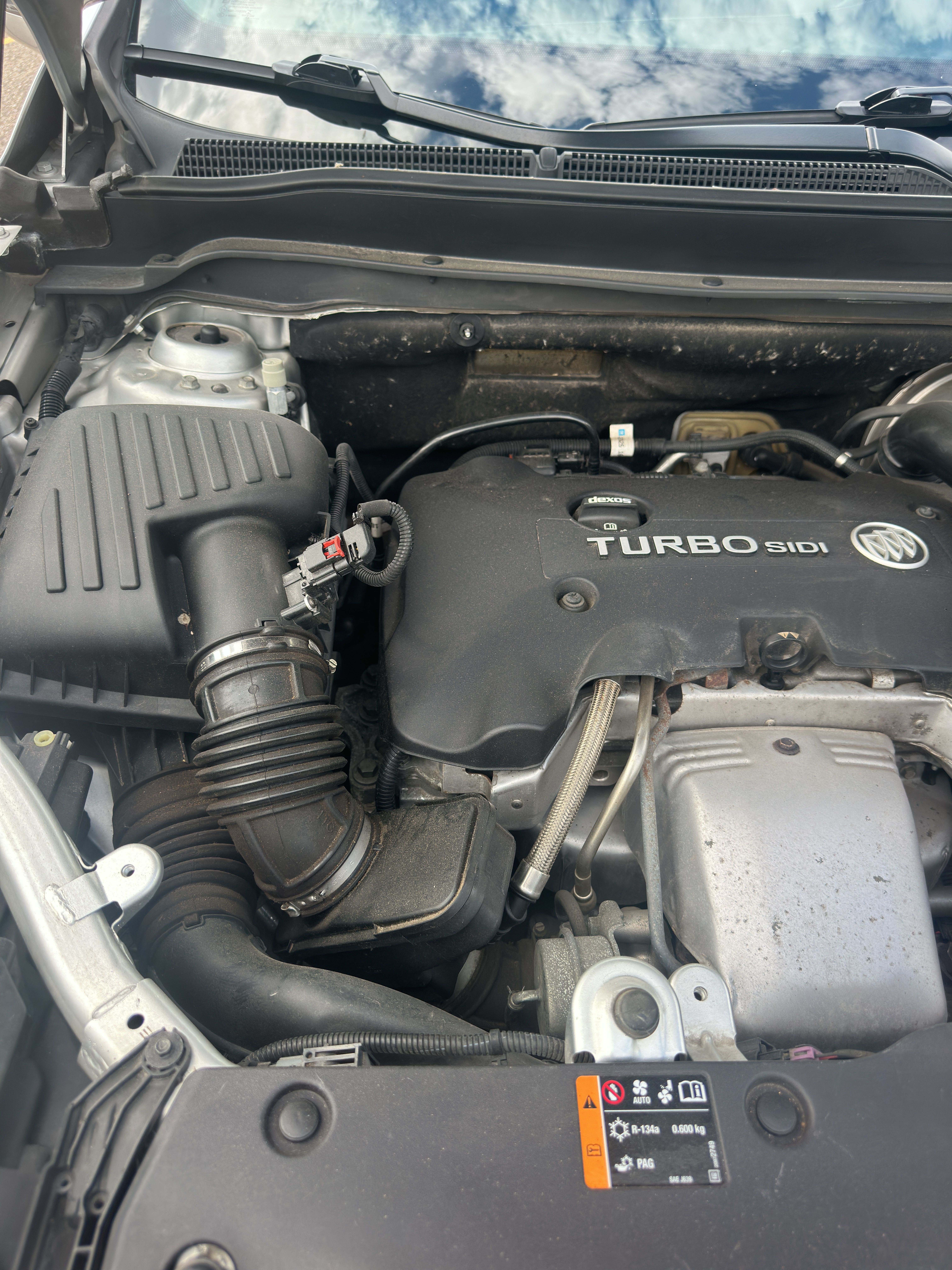 Used 2016 Buick Envision Premium AWD/4WD image 23