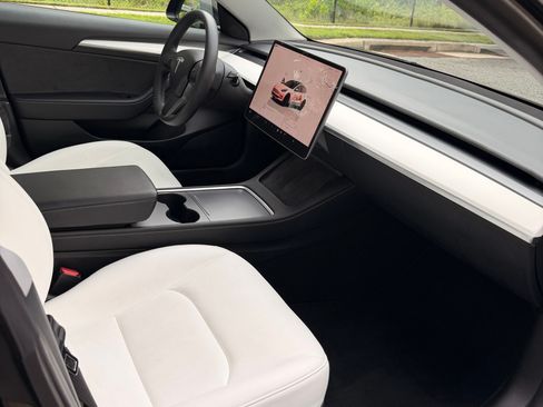 Used 2023 Tesla Model 3 Performance AWD/4WD image 14