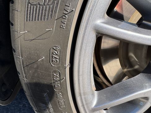 Used 2021 Tesla Model S Plaid image 20