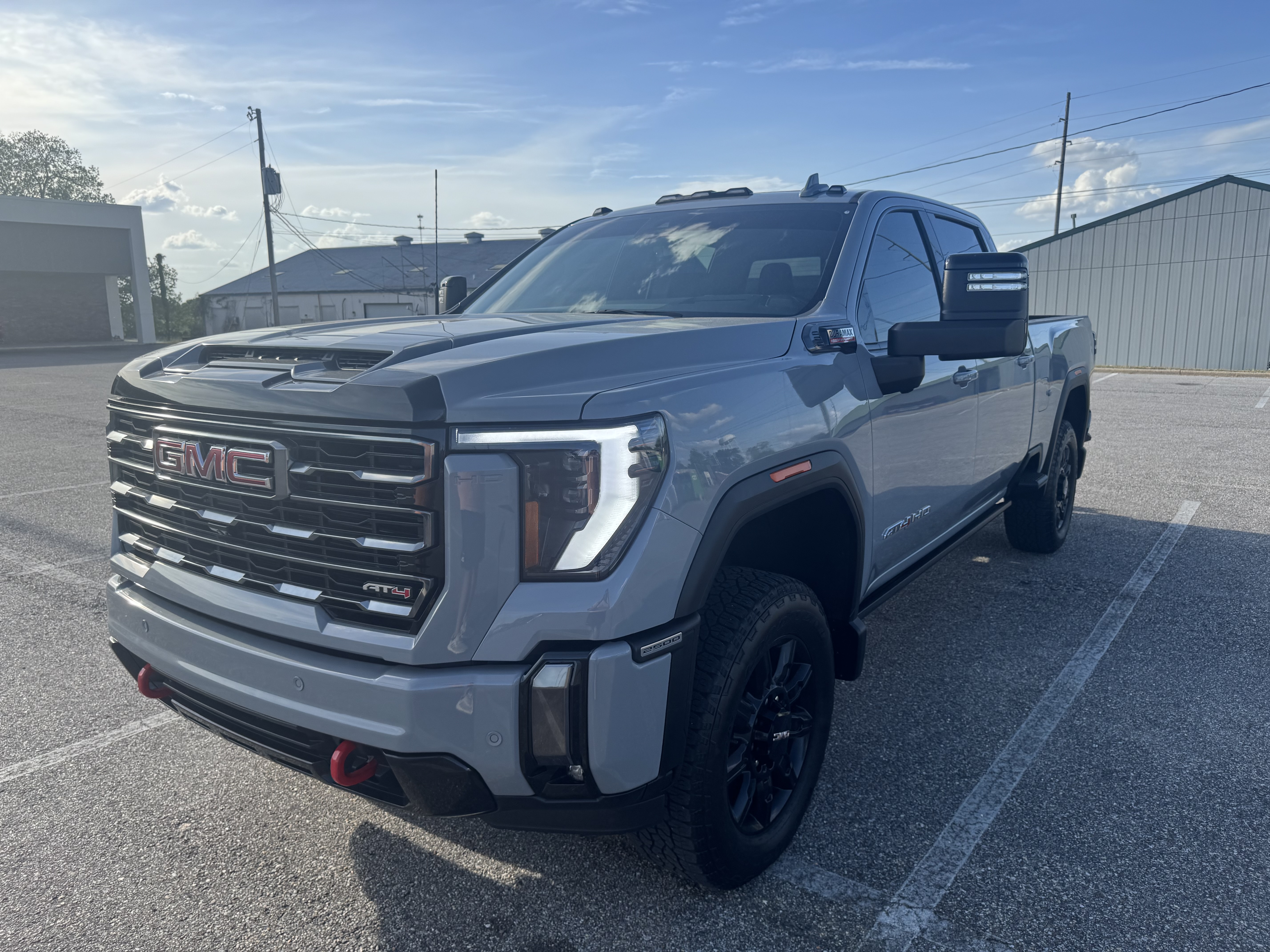 Used 2024 GMC Sierra 2500 AT4 w/ AT4 Premium Plus Package AWD/4WD image 1