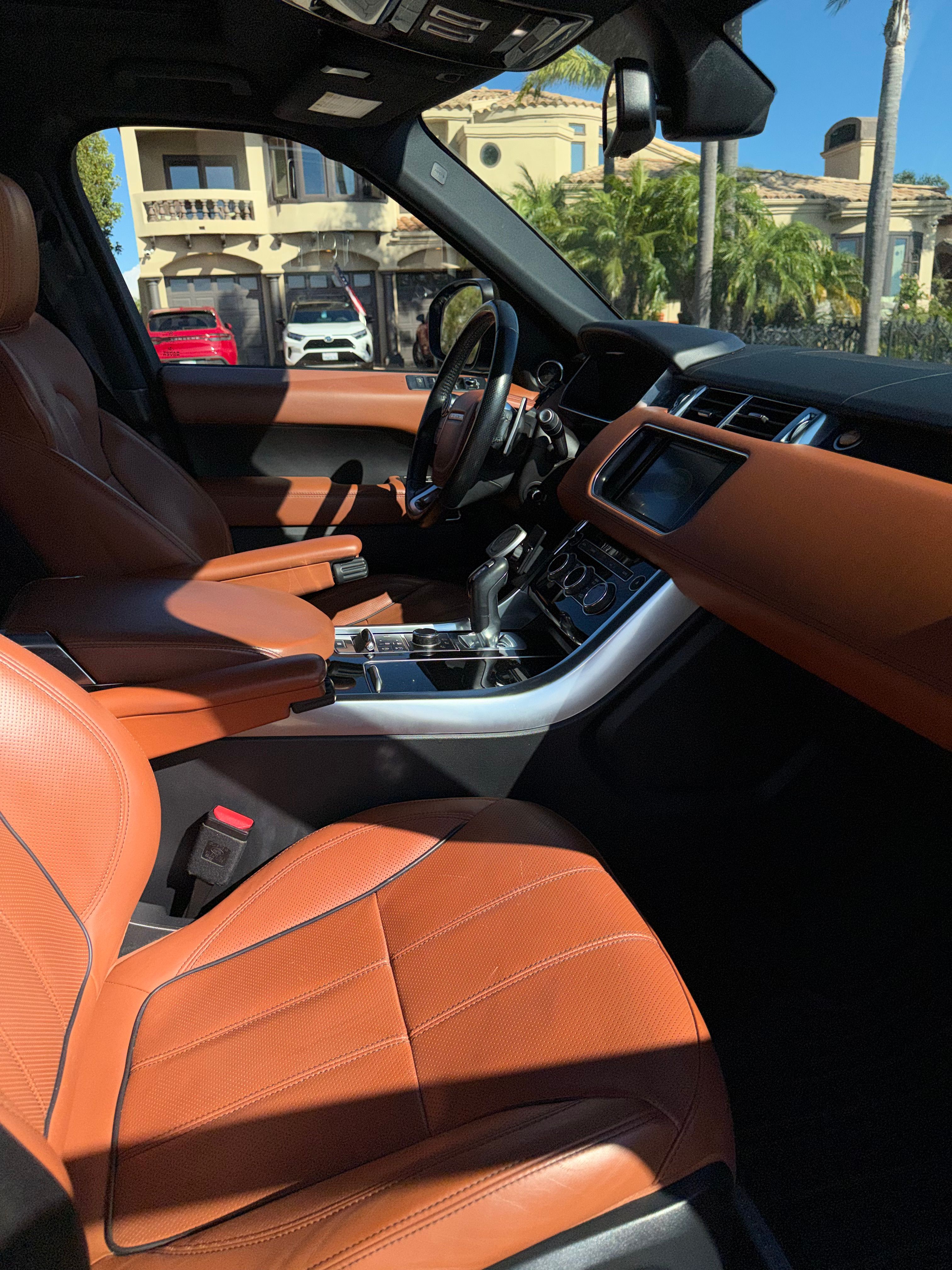 Used 2015 Land Rover Range Rover Sport HSE AWD/4WD image 22